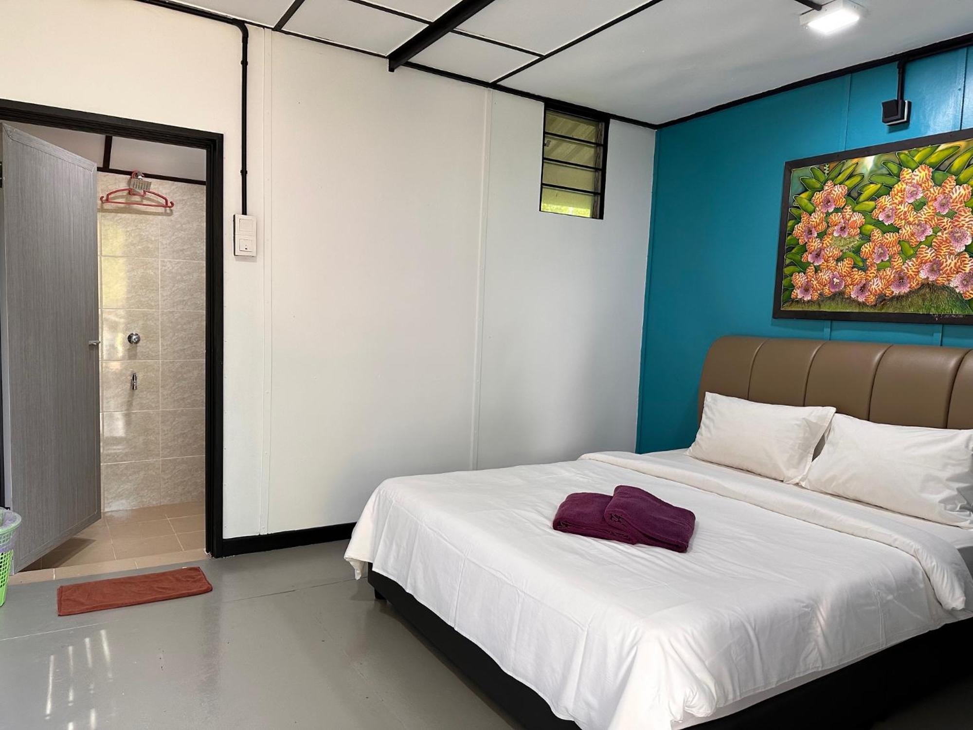 Red Coral Cottage Langkawi Room photo